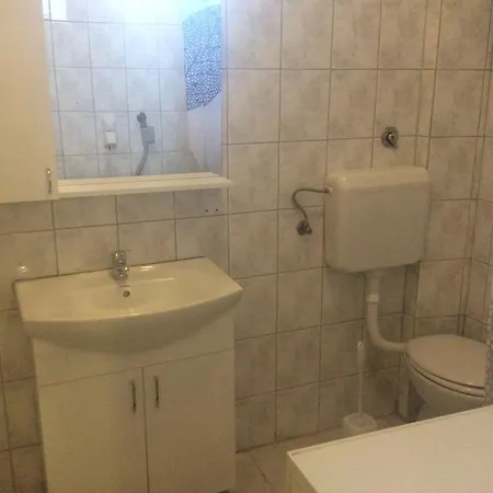 Apartment Apartman Br.1 *